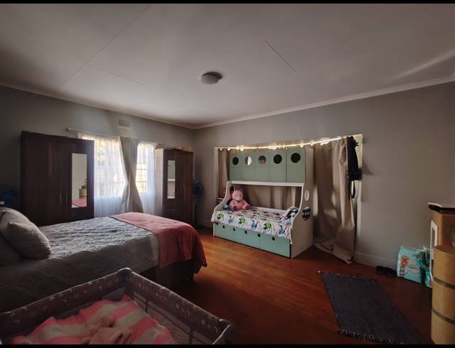 1 BEDROOM FLAT TO LET IN BRENTHURST